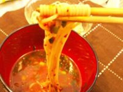 【キムチ醤油】で作る『冷やしキムチつけ麺』